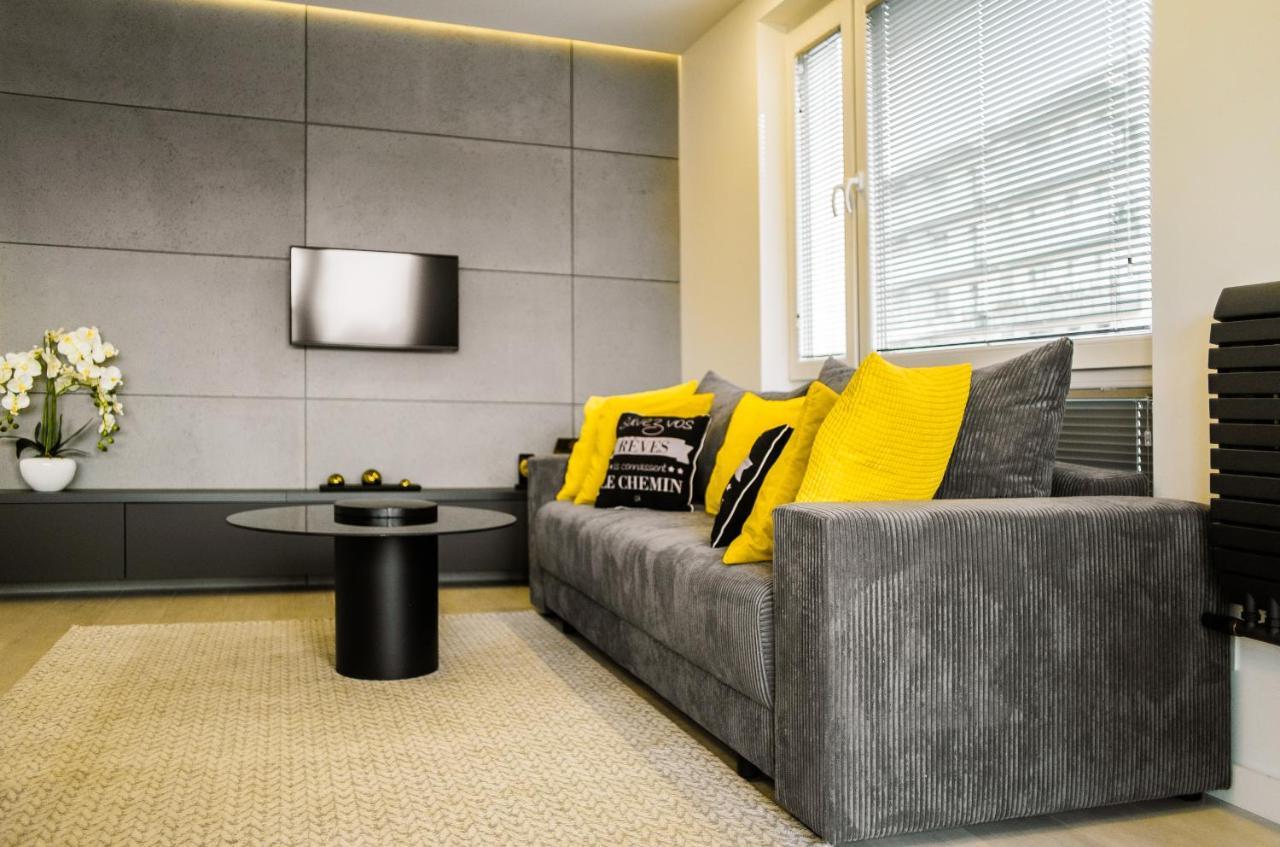 Apartamenty Homely Place Serce Poznania - Stary Rynek - Parking Екстер'єр фото