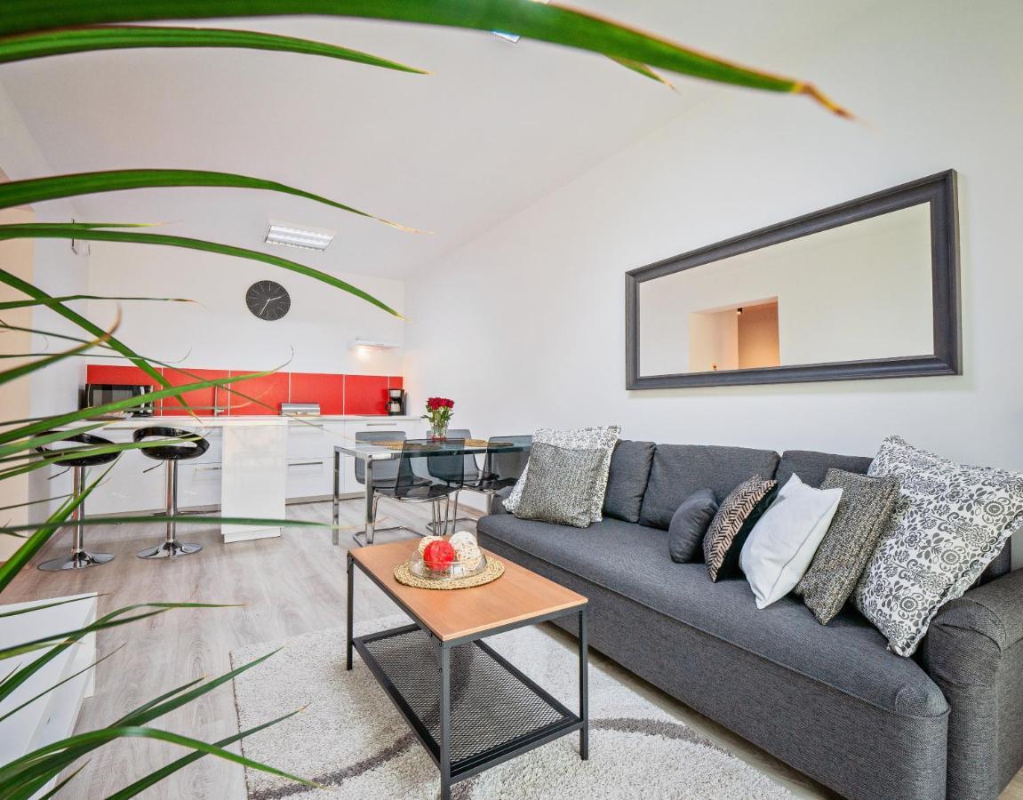 Apartamenty Homely Place Serce Poznania - Stary Rynek - Parking Екстер'єр фото