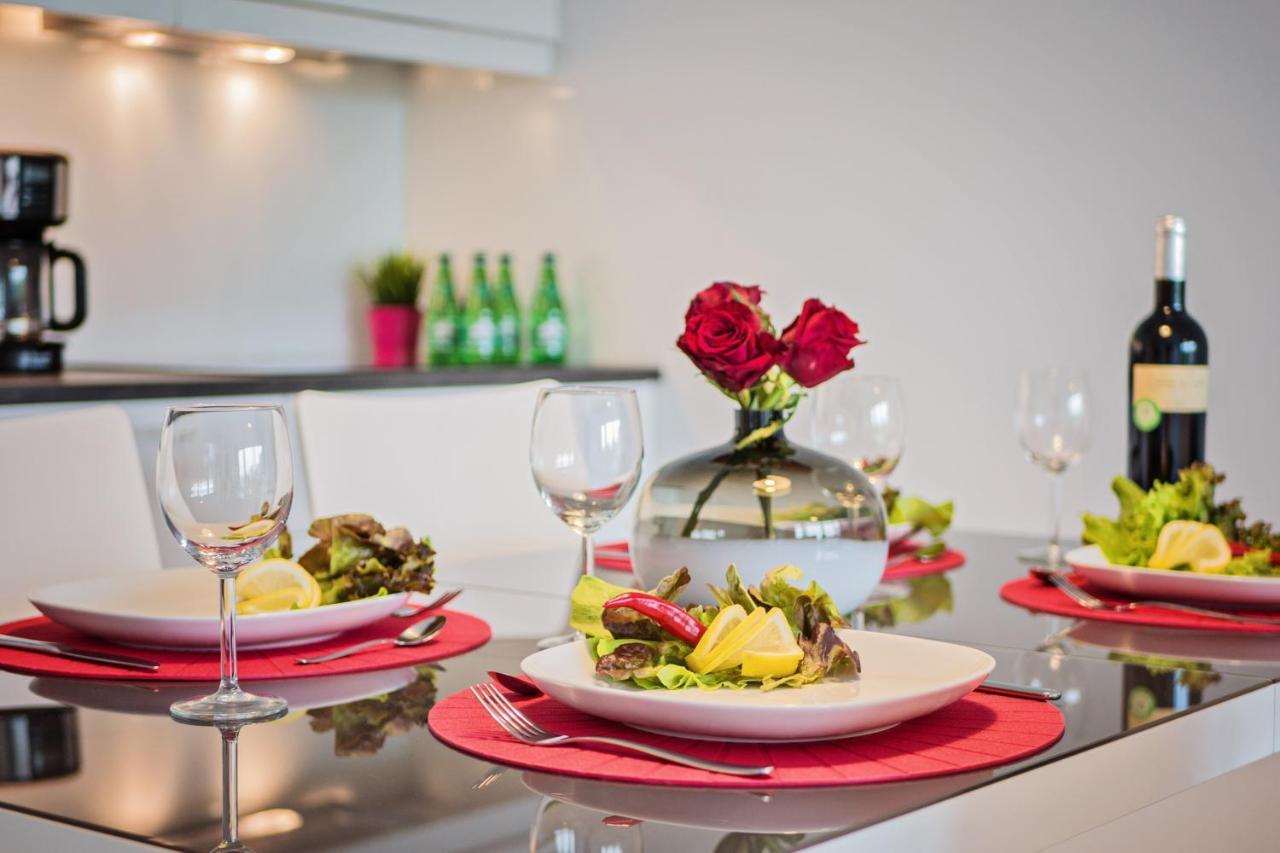 Apartamenty Homely Place Serce Poznania - Stary Rynek - Parking Екстер'єр фото